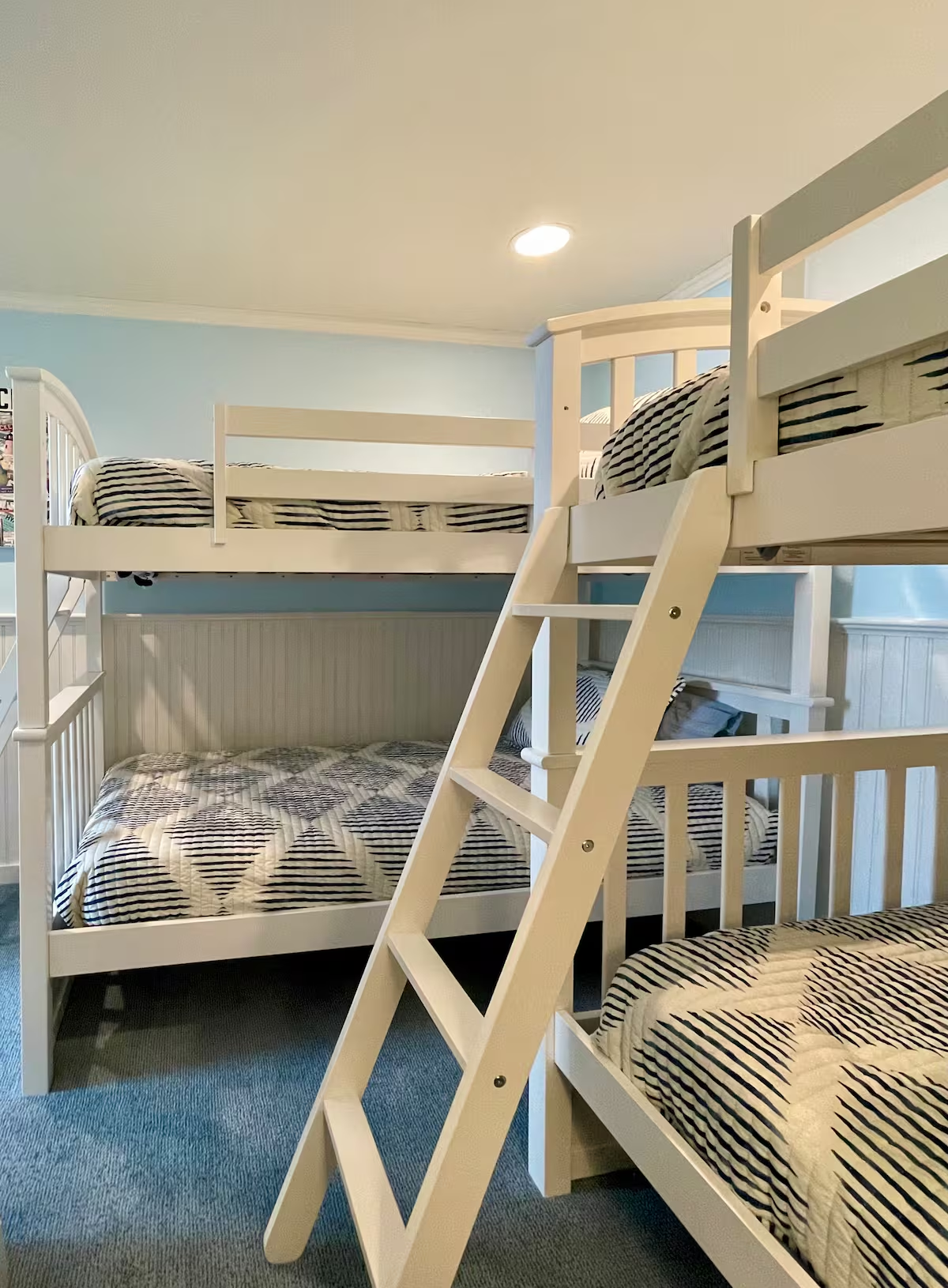 A bunk room in Crew with built-in bunk beds.